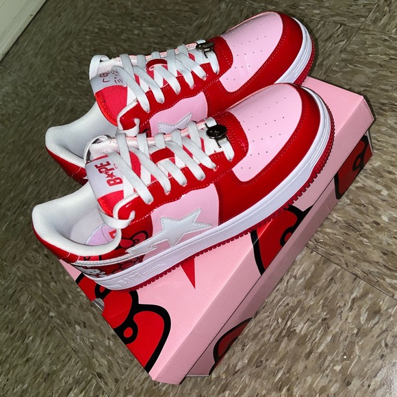 custom hello kitty bapestas - Picture 3 of 7